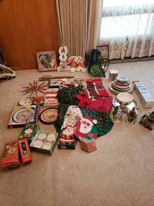 lot 91 image: Huge Lot of Holiday Decor, Mostly Christmas