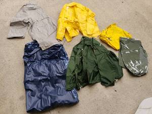 lot 249 image: Air Mattress, Rain Gear