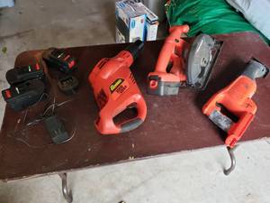 lot 156 image: Black & Decker 18v Tools, Batteries, Charger