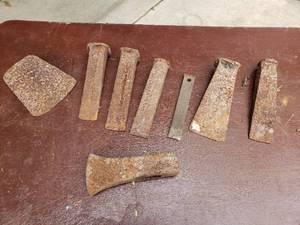 lot 165 image: Splitting Wedges, Axe Head