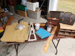 lot 183 image: Table of Misc Vintage Items Including Blankets