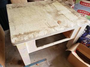 lot 184 image: Short Table with Missing Drawer