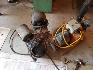 lot 188 image: Motors, Grinders, Wire Wheel Brushes