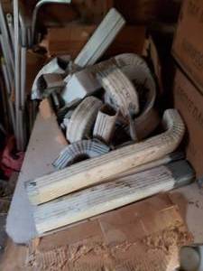 lot 221 image: Gutter Parts