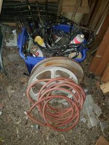 lot 226 image: Tote with Grease Guns, Rope, Air Hose, Large Pulley Wheels Etc