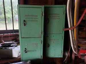 lot 227 image: Lot of 2 Small Lockers