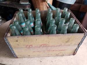 lot 230 image: Vintage Dr. Pepper Wood Box with Metri Cola Bottles and 1 Dr. Pepper Bottle