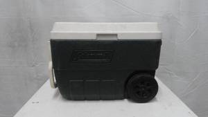 Coleman Cooler with wheels