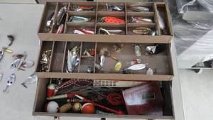 Vintage Tackle Box & Tackle