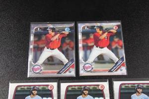 lot 13 image: Matt Walner Rookie Card Investment  Lot  8 Rookie Cards