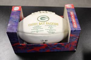 lot 28 image: Green Bay Packers Commemorative Football Series 5