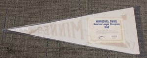 lot 100 image: Vintage 1965 Minnesota Twins 1965 AmericanLeague Champs Photo Pennant