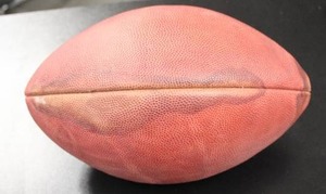 lot 105 image: Wilson Super Bowl XXXI Full Size Football Defect