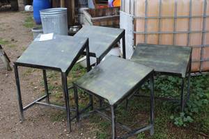 lot 1105 image: Lot of (4) Metal TableTray