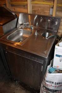 lot 957 image: NFS Stainless Steel Single Basic Sink