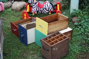 lot 963 image: Lot of (5) Vintage Dresser Drawers