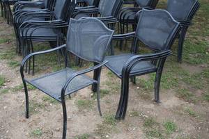 lot 985 image: Lot of (4) MetalWrought Iron Stackable Patio Chairs