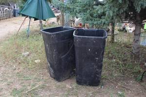 lot 1134 image: Lot of (2) Rubbermaid SquareWheeled Garbage Cans