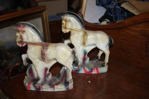 lot 1934 image: Lot of (2) Trojan Horse theme Chaulk Table Statues