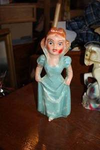 lot 1935 image: Cinderella theme Chaulk Table Statue 14