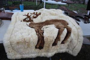 lot 1940 image: Deer theme Alpaca Area Rug  Wall Hanging Dcor 5x44