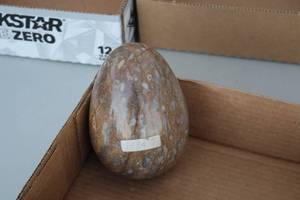 lot 1978 image: Marble Egg 1996-gm