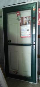 lot 2 image: Larson Quick Fit Hide Away Screen.