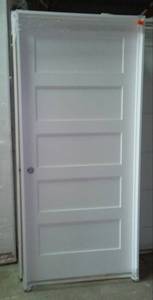 lot 23 image: Bayer, Interior Door. 38 prehung