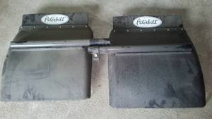 lot 95 image: Peterbilt Fender Guards (2). Semi or truck, Nice, Appear New.