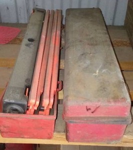 lot 98 image: Road Flares (2 pr.) One Box has no top.