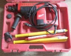 lot 223 image: Milwaukee Hammer Drill, Heavy Duty. untested