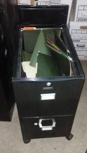 lot 494 image: File Cabinet 2 Drawer with lift top on casters