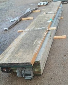 lot 318 image: Lumber & Versa Laminated Beam