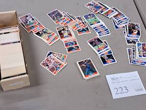 Lot of (1 Box) 1989 Score Baseball Collectors Cards