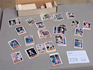 Lot of (1 Box) 1989 Score Baseball Collectors Cards