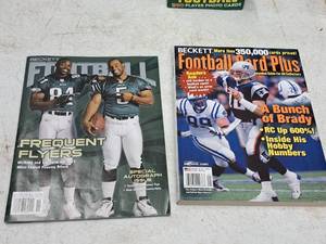 Lot of (2) Beckett Football Football Collector Cards Price Guides - 2002, 2004