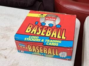 Lot of (1 Box) 1990 Fleer Baseball 10th Anniversary Edition Collectors Logo Stickers & Trading Cards 24-count