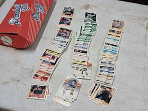 Lot of (1 Box) 1990 Fleer Baseball Collectors Cards