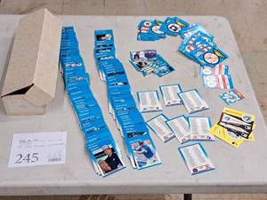 Lot of (1 Box) 1987 Fleer Baseball Collectors Cards