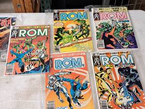 Lot of (5) Marvel Comic Books - ROM