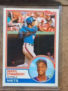 1983 Darryl Strawberry Mets Outfield Topps Baseball Collectors Card (in a sleeve)
