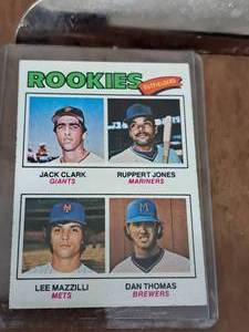 1977 Topps Baseball Rookie Outfielders Collectors Card - Jack Clark, Pupper Jones, Lee Mazzilli, Dan Thomas (in a sleeve)
