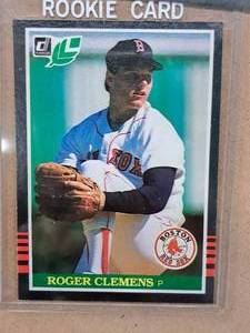 1985 Roger Clemens Red Sox Pitcher Donruss Baseball Rookie Card Collectors Card (in a sleeve)