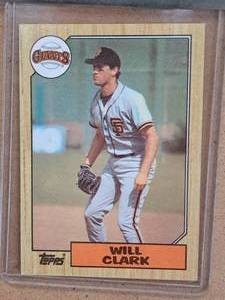 1987 Will Clark Giants 1B Topps Baseball Collectors Card (in a sleeve)