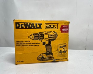 lot 124 image: DeWalt Compact DrillDriver Kit