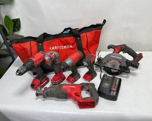 lot 171 image: Craftsman Cordless Tool Set