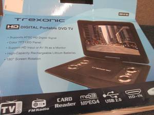 Trexonic 13.3 HD Portable TVDVD P...