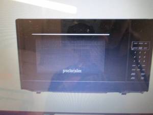Proctor Silex 0.7 Cu. Ft. 700-Watt ...