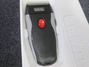 Wahl Bump-Free Rechargeable Shaver ...
