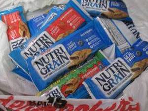 12 Assorted NutriGrain Breakfast Ba...
